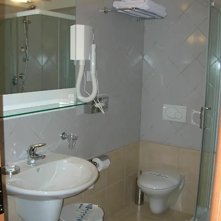 Otel Hermes