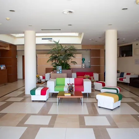 Hermes ホテル ポリコーロ