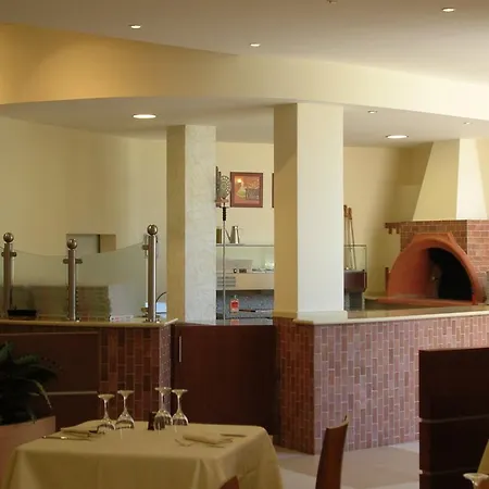 ホテル Hermes ポリコーロ