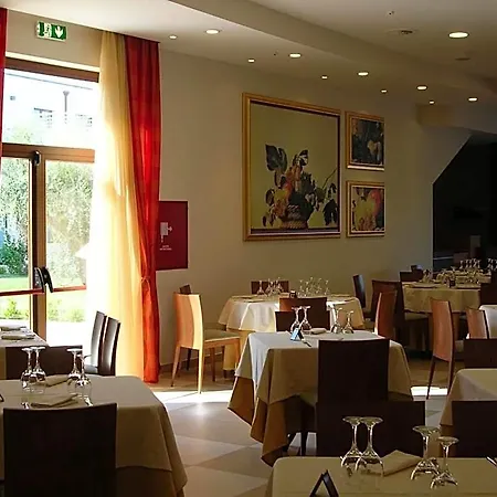 Hermes Hotel 3*