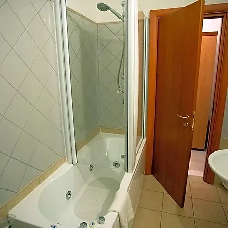 Hermes 3* Policoro